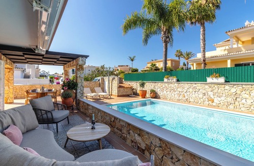 Meia Praia Villa | Casa do Acaso · Villa with Private Pool