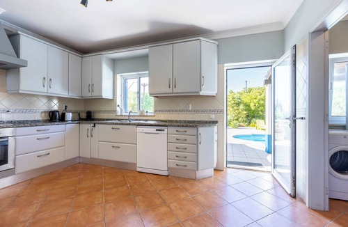 Aljezur House | Casa Jasmine - Fenced Garden, Pool and Algarve Sun
