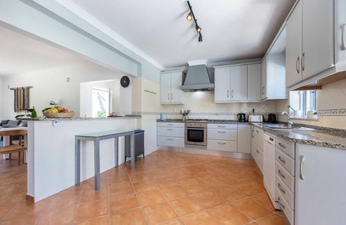 Aljezur House | Casa Jasmine - Fenced Garden, Pool and Algarve Sun