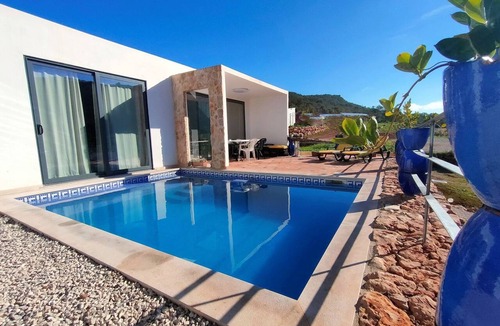Silves House | Casa do Diospiro für 4 Personen + Privatzimmer by Interhome