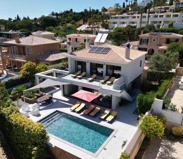 Albardeira Villa | Casa Talay 4 Bedroom Pool Villa - Meia Praia Beach, Lagos