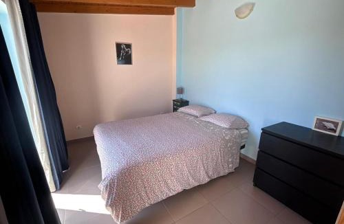 Cavaleiro Apartment | cavaleiro guest house 800 meters from the sea