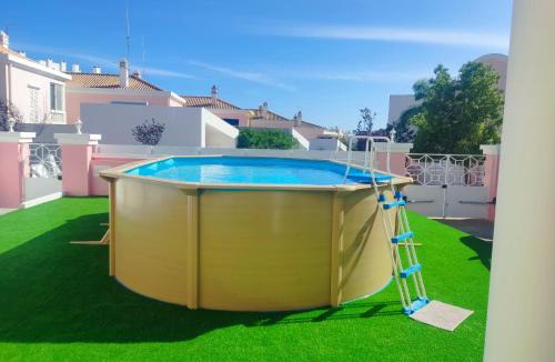 Montechoro Villa | Central Location 3 Bedroom Villa