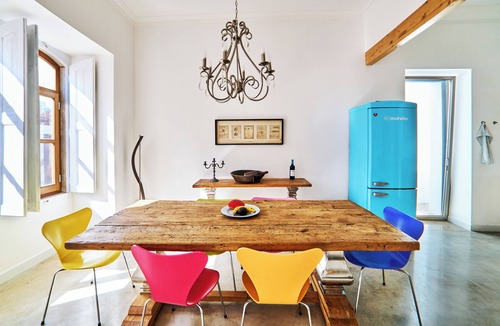 Sao Pedro House | Charming 2-bedroom building in lovely Faro with WiFi, AC