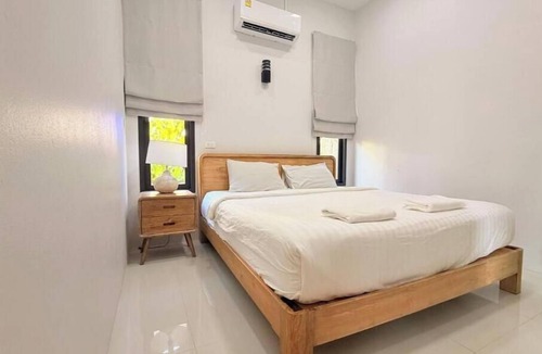Hin Hong Resort | Charming 3-Bedroom Villa with Rare Outdoor Pool