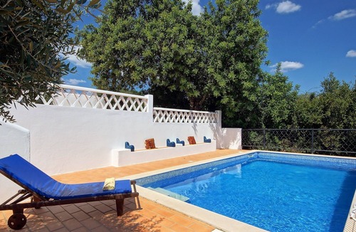 Sao Bras de Alportel Cottage | Charming 2 Bed Cottage with Private Pool and Wonderful Roof Terrace