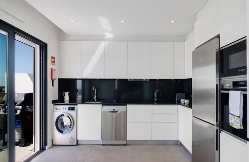 Conceicao e Cabanas de Tavira Apartment | Clearwater View Apartment with Sea View, Wi-Fi and Air Conditioning