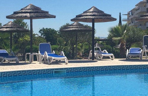Ameijeira Apartment | Close to the Old Town and walking distance to beaches