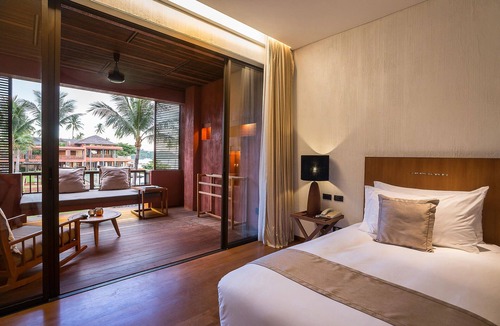 Bophut Hotel | Coastal Sea View Escape with Balcony and Resort Pool Access