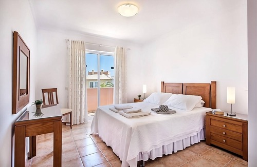 Meia Praia Hotel | Comfortable 3BR Unit Close to Meia Praia Beach! 2 Outdoor Pools, Free Parking!