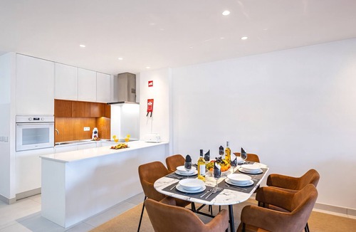 Areias de Sao Joao Apartment | Comfortable apartment with pool in Albufeira