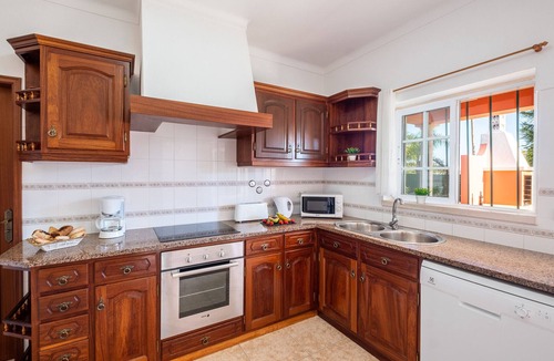 Mato Serrao Villa | Comfortable villa with private pool and BBQ