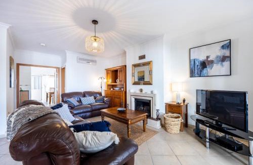 Burgau House | CoolHouses Algarve Burgau, 3 Bed w/plunge pool, close to village centre, Casa Boa Vida