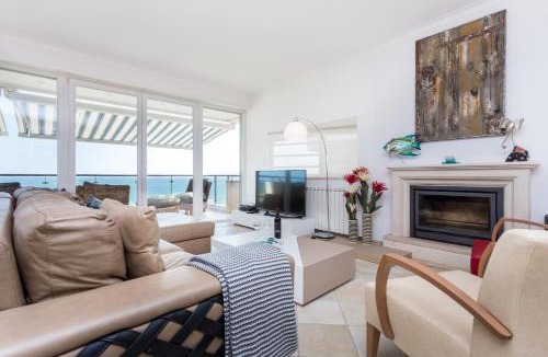 Luz Villa | CoolHouses Algarve Luz, Ocean front 4 Bed house w/pool, Casa da Pipa