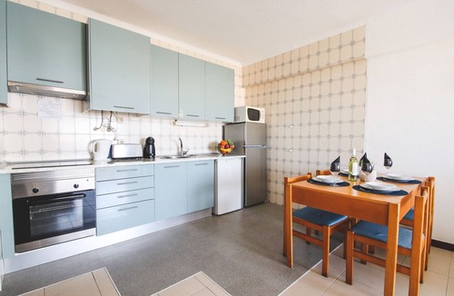 Correeira Apartment | Cozy apartment with sea view in Albufeira