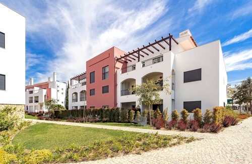 Cabanas Apartment | Cozy Two-Bedroom Apartment in Cabanas with Pool