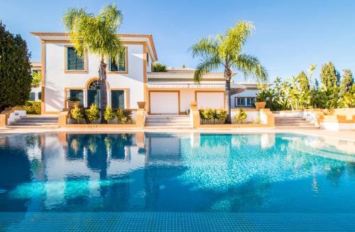 Correeira Apartment | Cypress Villa
