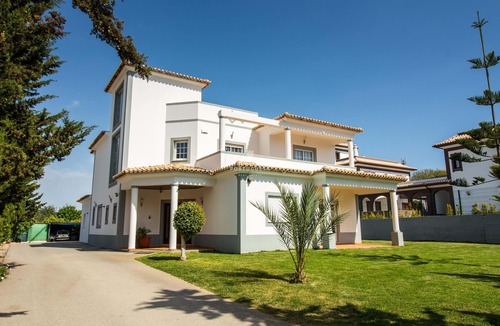 Aldeia das Acoteias Villa | D'alma Villa Coelho - Walking distance Falésia Bea