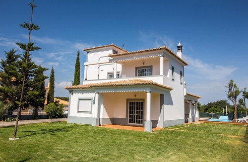 Aldeia das Acoteias Villa | D'alma Villa Coelho - Walking distance Falésia Bea