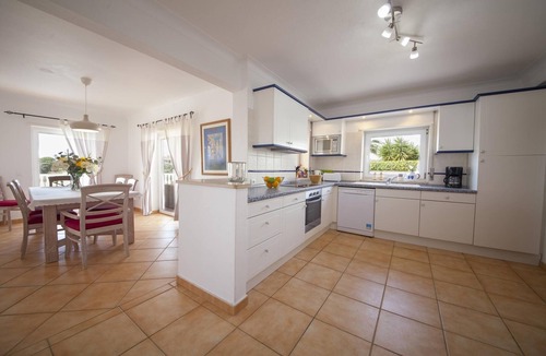 Alfarrobeira Villa | D08 - Bay View Villa in Vale da Lama
