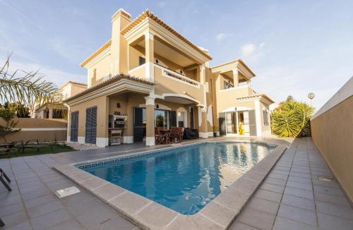 Porto de Mos Villa | D09 - Porto de Mos Luxury Villa