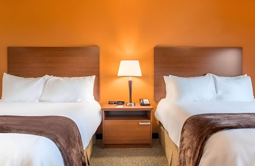 Wixom Hotel | Extended-Stay Unit with Kitchen & Outdoor Grilling Pavilion - Comfort in Wixom