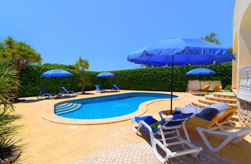 Meia Praia Villa | ❀Family Paradise. Peaceful, golf, countryside & beach, pool, close to everything