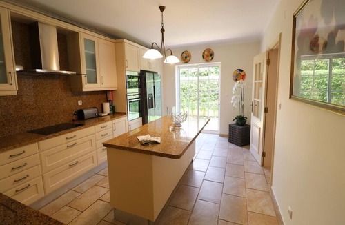 Vale do Garrao Villa | Four Bedroom Villa in Varandas do Lago - T148 - Almancil, Algarve