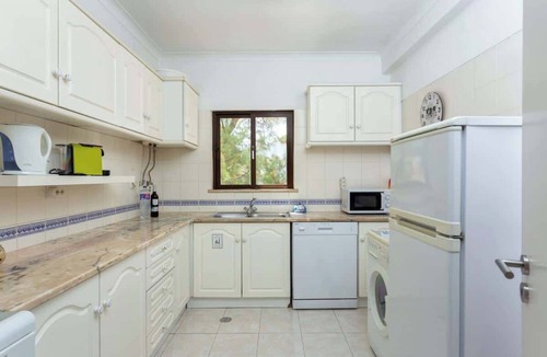 Aldeia das Acoteias Apartment | Fresh Sunny Flat w/Pool & Terrace by HostWise