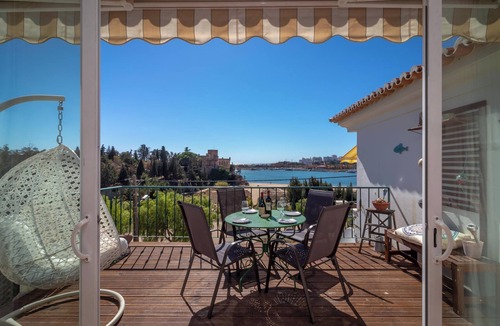 Ferragudo House | Front line townhouse Face à la mer in Ferragudo, sea views