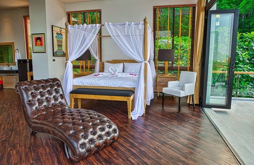 Cherngtalay Villa | Grand Villa Luxury Time Phuket