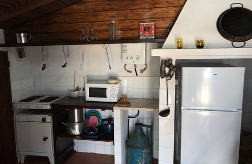Carrascalinho Cottage | Historical Property on Rogil