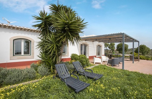 Vila do Bispo House | Holiday Home 'Casa das Furnas - Eco Home' with Sea View, Garden and Terraces