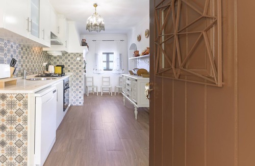 Grandola House | Holiday Home 'Celestial Melides Country House' with Private Pool, Private Terrace and Wi-Fi