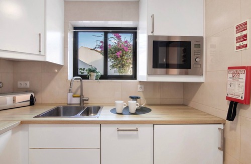 Alfa-Mar House | Holiday Home 'Cool Motion 2149' with Private Terrace, Wi-Fi and Air Conditioning