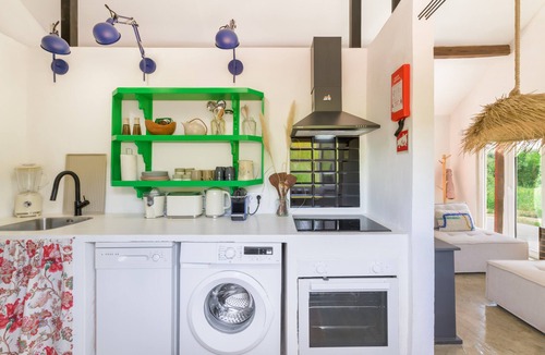 Sao Luis House | Holiday Home 'Cozy Countryside Studio' with Private Terrace, Private Garden and Wi-Fi