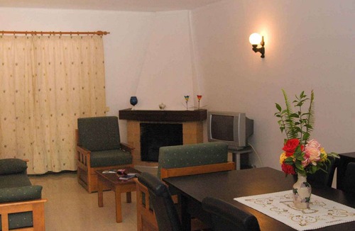 Alporchinhos House | Holiday home Ferienanlage Turiquintas