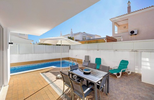 Porto de Mos House | Holiday Home 'Lagos Beach Pool Villa' with Private Pool, Wi-Fi and Air Conditioning