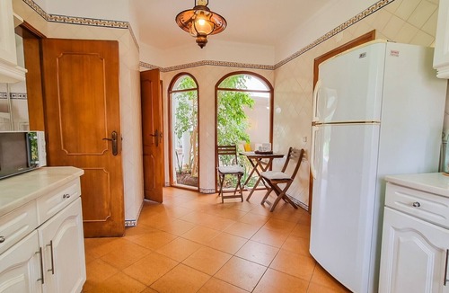 Quarteira House | Holiday Home 'Maria - Vilamoura Golf Side' with Pool, Terrace and Wi-Fi