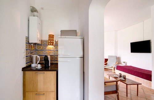 Santa Luzia House | Holiday Home 'Pedras Del Rei Ll' with Shared Pool, Wi-Fi and Air Conditioning