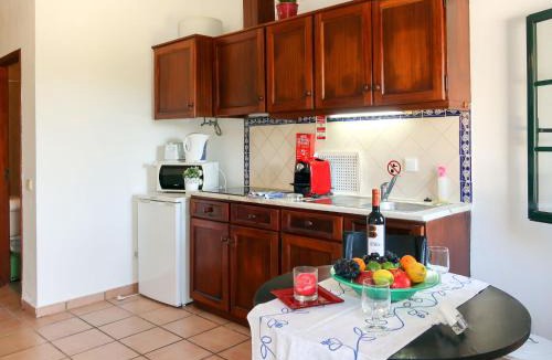 Moncarapacho e Fuseta House | Holiday Home Quinta da Murteira-5 by Interhome