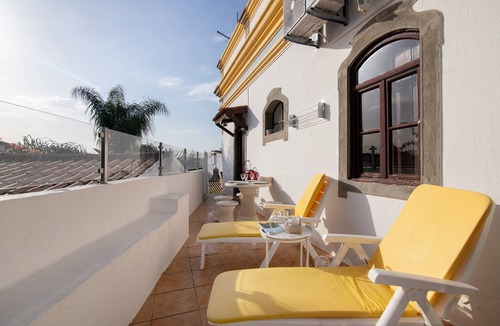 Boliqueime House | Holiday Home 'Solar Da Tirosa' with Private Pool, Private Terrace and Wi-Fi