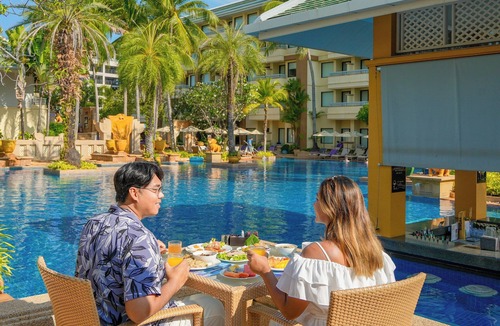 Patong Resort | Holiday Inn Resort Phuket by IHG