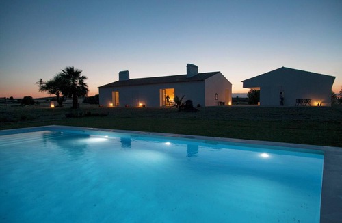 Evora Villa | Homerez - Villa in Évora