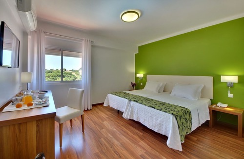 Quarteira Hotel | Hotel Zodiaco