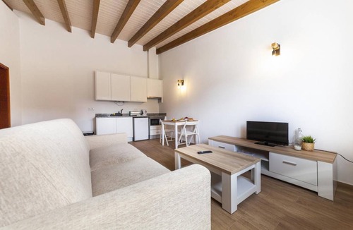 Alfarrobeira Apartment | I 2 - Apartment 2 in St. Johns Countryside Getaway