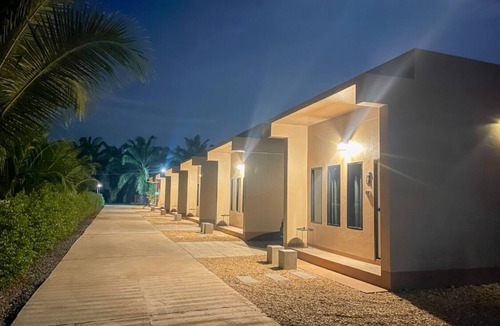 Phunphin Hotel | JJ HOME RESORT