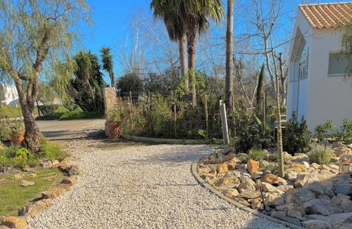 Moncarapacho e Fuseta Cottage | Joyous 2B Algarve Cottage w. Natural Pool & Gardens
