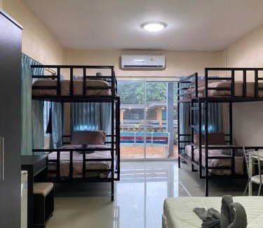 Khlong Sok Hotel | Khao Sok Chantharid Tour and Hostel เขาสก จันทฤทธิ์ ทัวร์ แอนท์ โฮสเทส