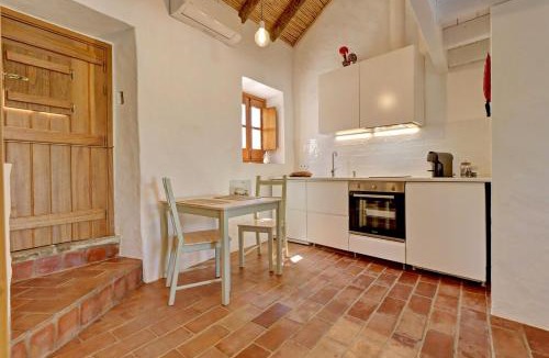 Aldeia House | Laranjeira 26 by AlmaAlgarvia